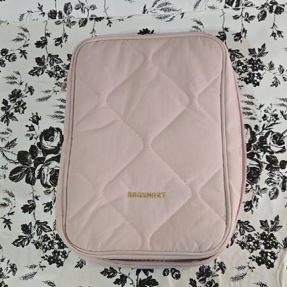 BagSmart Quilted Pink Travel Organizer N11